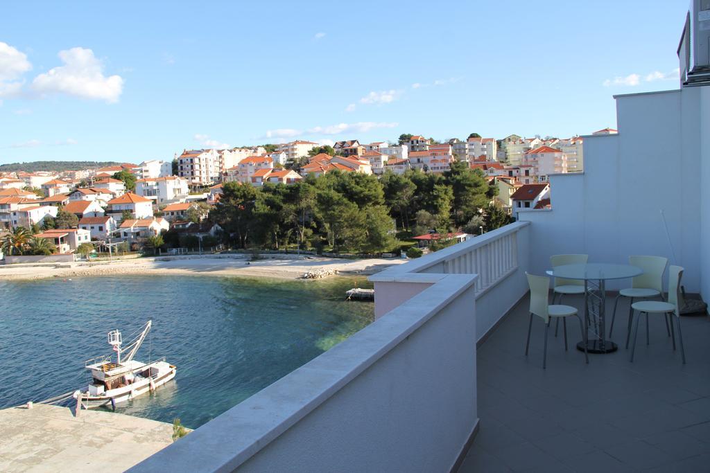 Apartments Villa Plaza Trogir Zimmer foto
