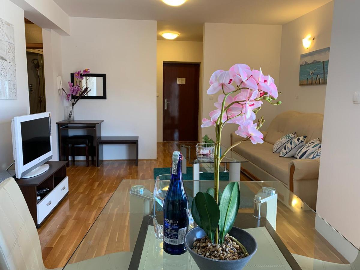 Apartments Villa Plaza Trogir Exterior foto